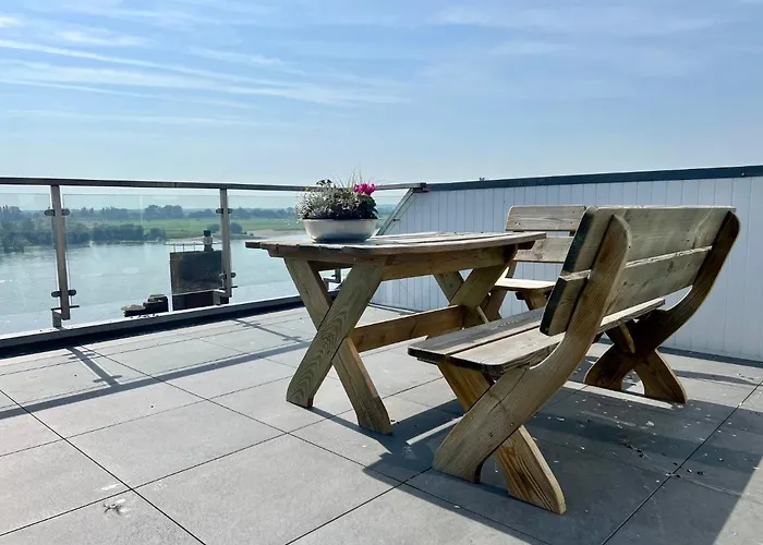 Panorama - Exklusives Apartment An Der Promenade Mit Dachterrasse & Rheinblick